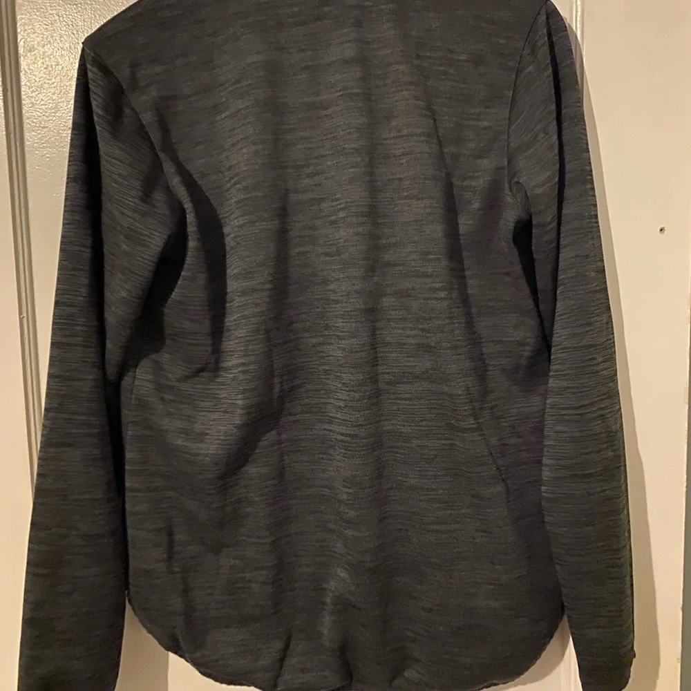 Columbia Shirt - Picture 5 of 6